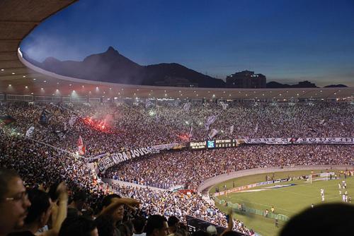 Location In Copacabana Appartement *